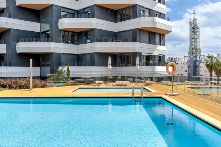 Apartamento T2 para Venda em Parque das Nações Foto 11