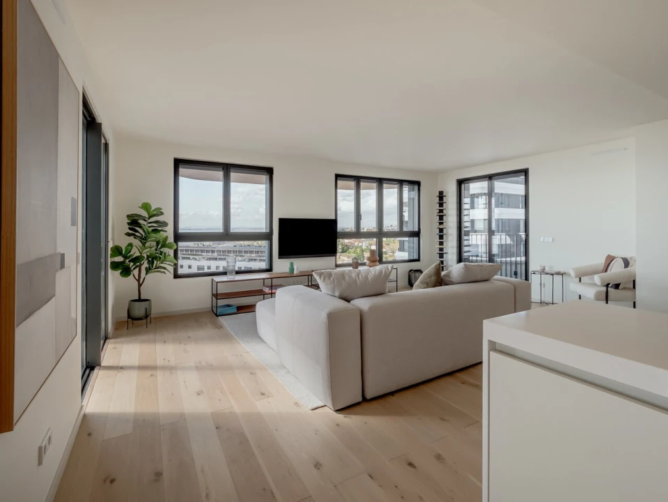 Apartamento T3 para Venda em Parque das Nações Foto 12