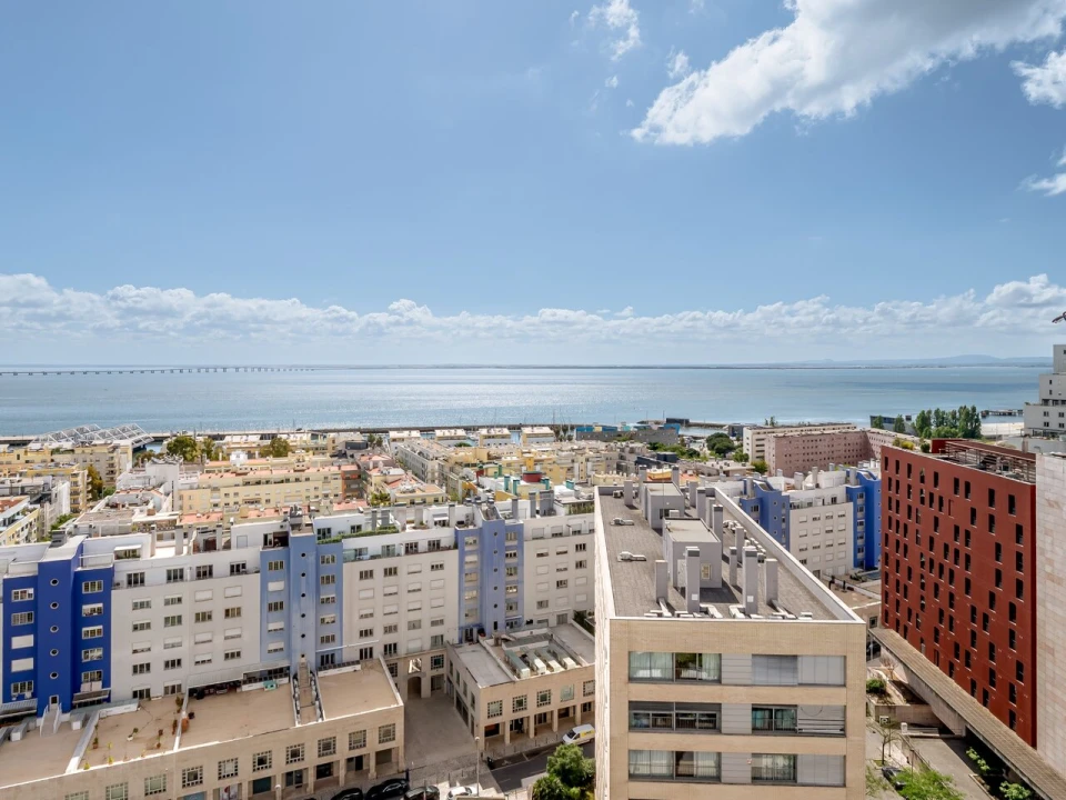 Apartamento T3 para Venda em Parque das Nações Foto 29