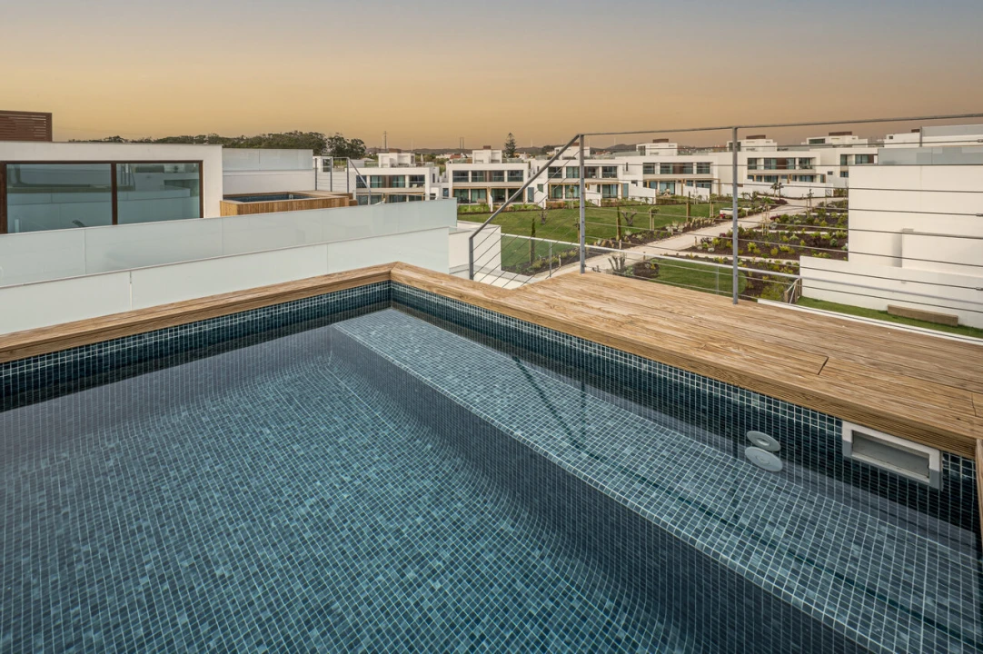 Apartamento T3 para Venda em Porto Covo Foto 16