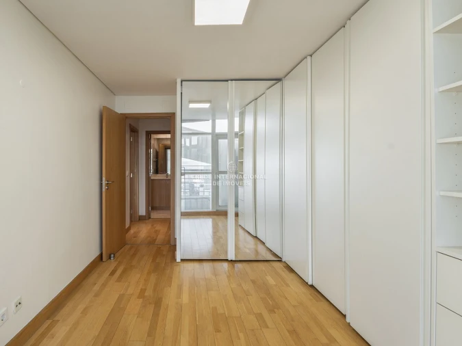 Apartamento T2 para Venda em Parque das Nações Foto 14