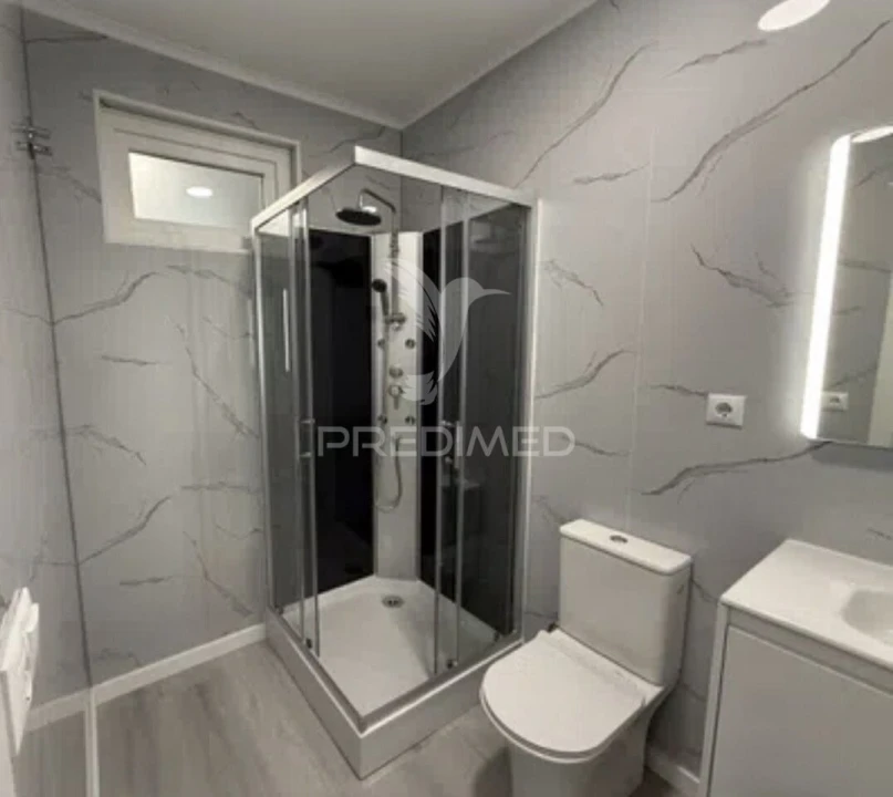 Apartamento T2 para Venda em Oeiras e São Julião da Barra, Paço de Arcos e Caxias Foto 31