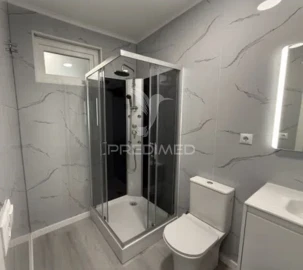Apartamento T2 para Venda em Oeiras e São Julião da Barra, Paço de Arcos e Caxias