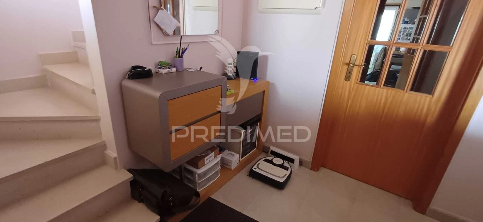Moradia T3 para Venda em Estômbar e Parchal Foto 12