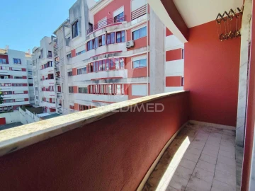 Apartamento T2 para Venda em Algueirão-Mem Martins