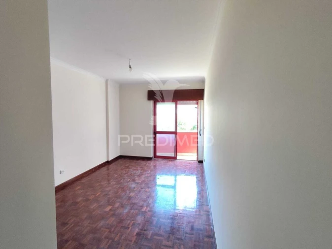 Apartamento T2 para Venda em Algueirão-Mem Martins Foto 25
