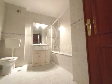 Apartamento T2 para Venda em Algueirão-Mem Martins