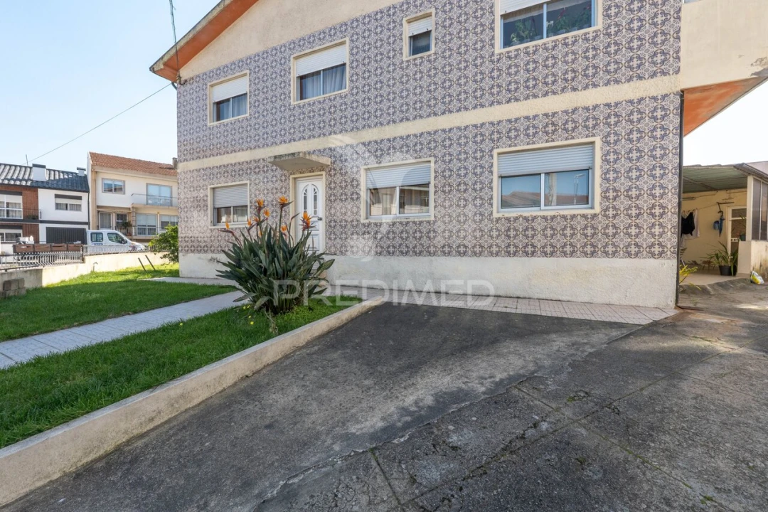 Moradia T3 para Venda em Ermesinde Foto 1
