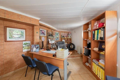 Quinta T14 para Venda em Lagos (São Sebastião e Santa Maria)