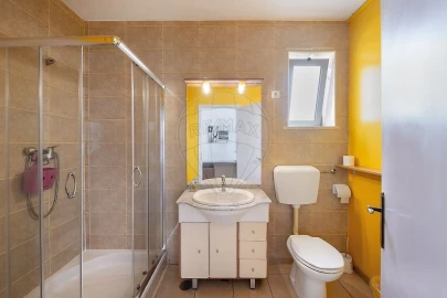 Quinta T14 para Venda em Lagos (São Sebastião e Santa Maria)