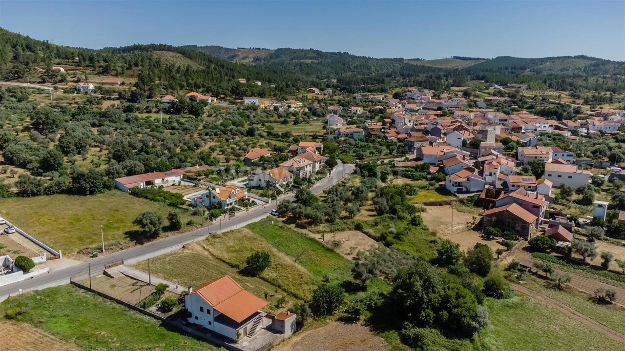 Terreno para Venda em Três Povos Foto 6