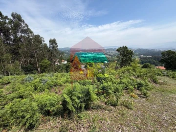 Moradia T3 para Venda em Vila Verde e Barbudo