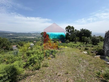 Moradia T3 para Venda em Vila Verde e Barbudo