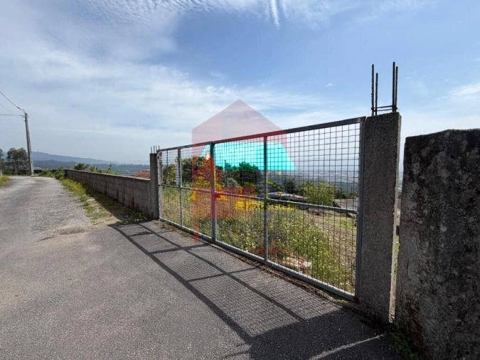 Moradia T3 para Venda em Vila Verde e Barbudo Foto 23