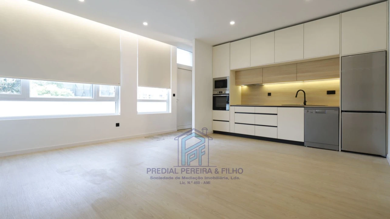 Apartamento T3 para Venda em Fânzeres e São Pedro da Cova Foto 4