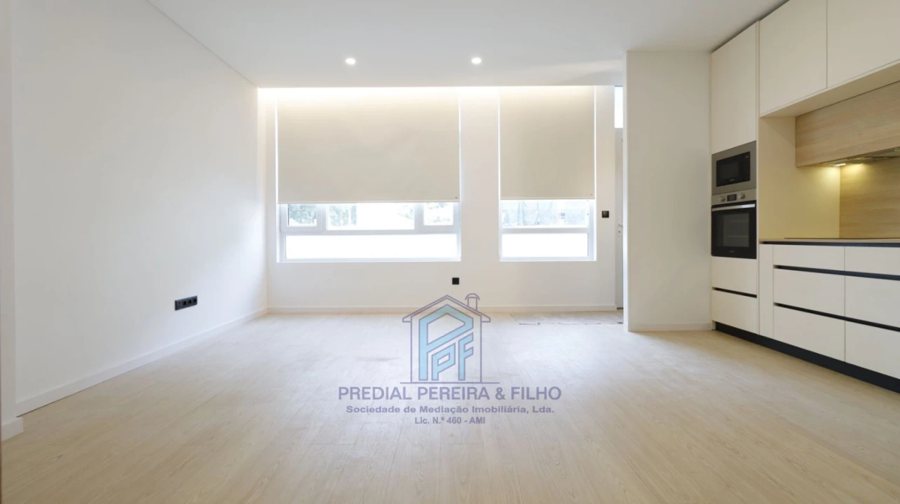 Apartamento T3 para Venda em Fânzeres e São Pedro da Cova Foto 6