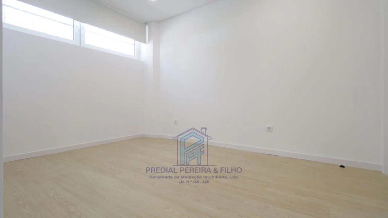 Apartamento T3 para Venda em Fânzeres e São Pedro da Cova Foto 21