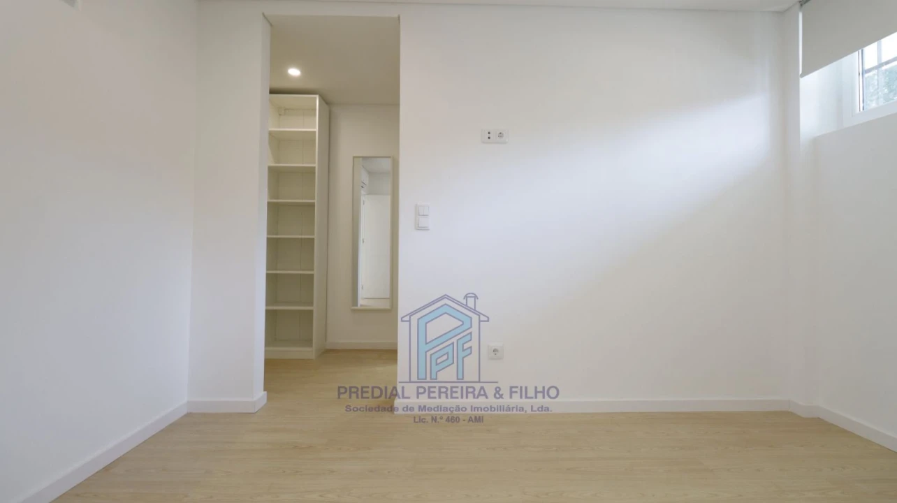 Apartamento T3 para Venda em Fânzeres e São Pedro da Cova Foto 23