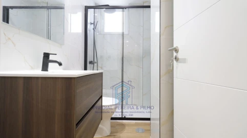 Apartamento T3 para Venda em Fânzeres e São Pedro da Cova