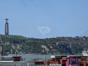 Apartamento T3 para Arrendamento em Estrela