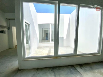 Armazém para Arrendamento em Baixa da Banheira e Vale da Amoreira