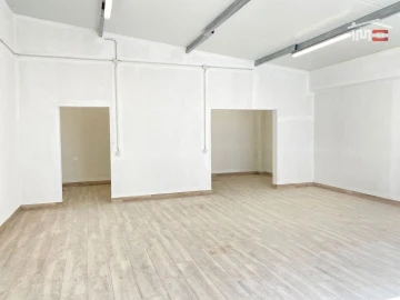 Armazém para Arrendamento em Baixa da Banheira e Vale da Amoreira