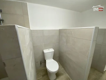Armazém para Arrendamento em Baixa da Banheira e Vale da Amoreira