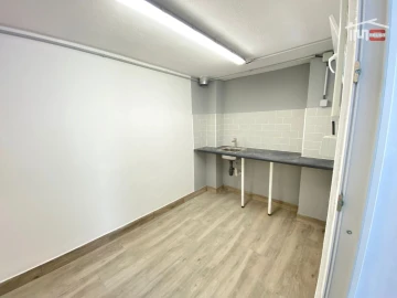 Armazém para Arrendamento em Baixa da Banheira e Vale da Amoreira