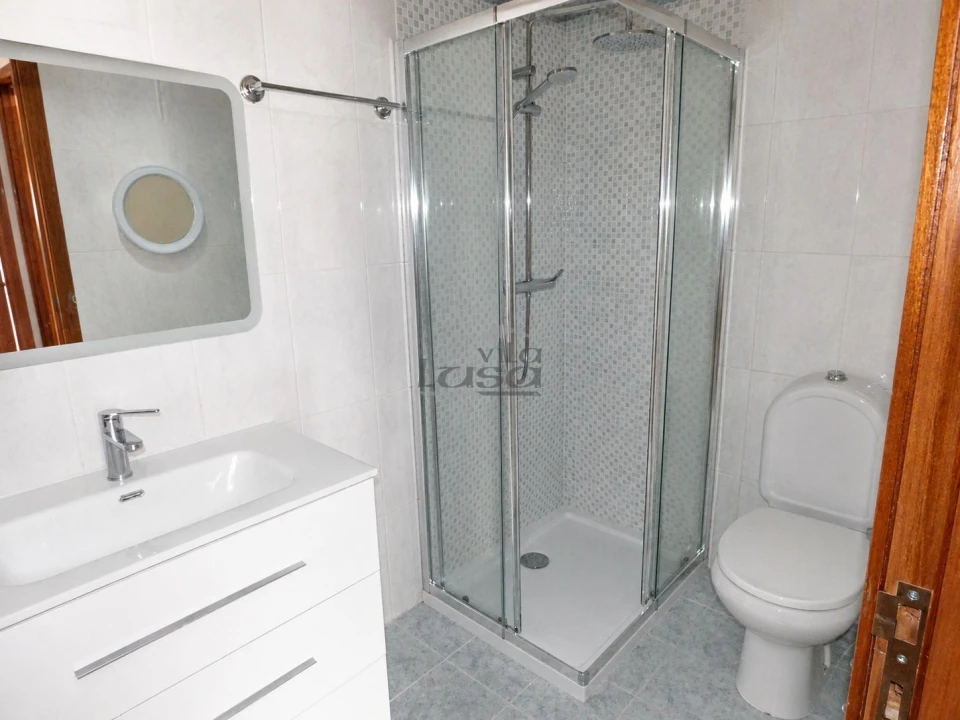 Apartamento T2 para Venda em Canidelo Foto 7