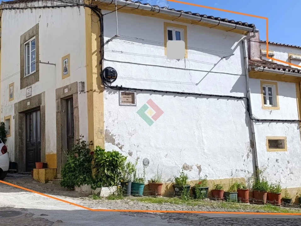 Moradia T2 para Venda em Santa Maria da Devesa Foto 2