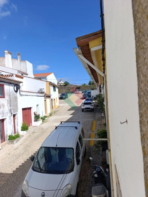 Moradia T2 para Venda em Santa Maria da Devesa