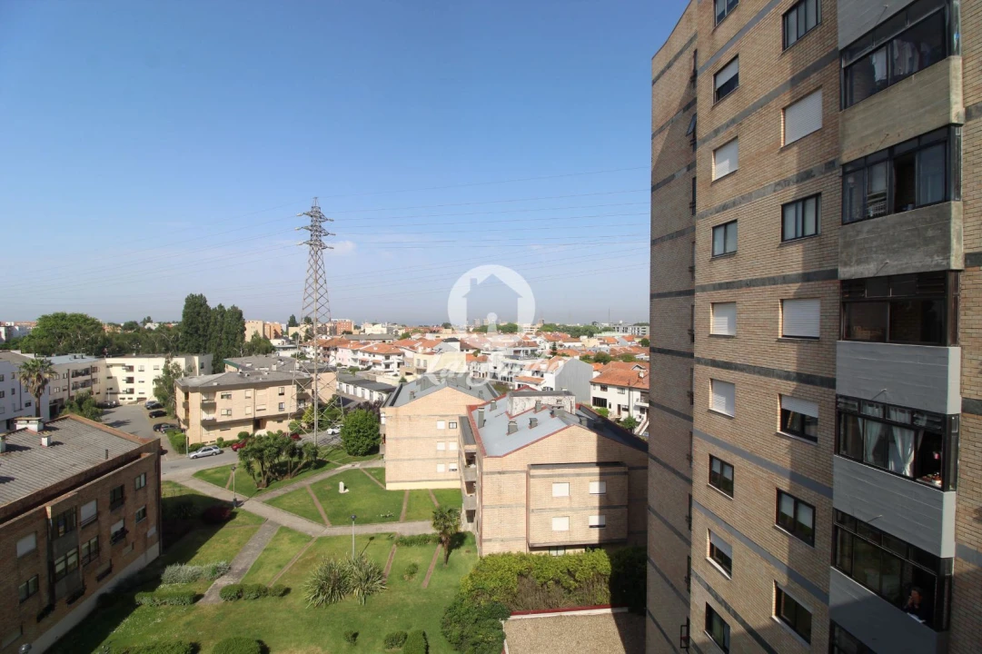 Apartamento T2 para Venda em São Mamede de Infesta e Senhora da Hora Foto 11