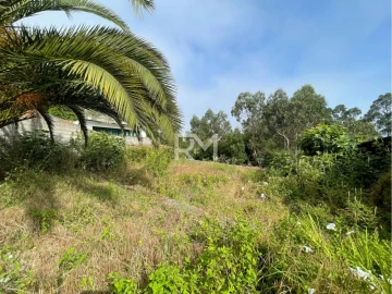 Moradia T4 para Venda em Baguim do Monte (Rio Tinto)