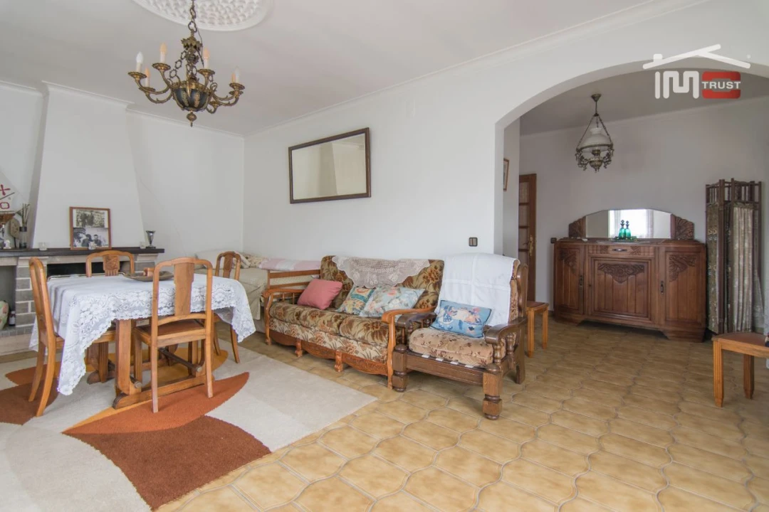 Moradia T4 para Venda em São Mamede Foto 29