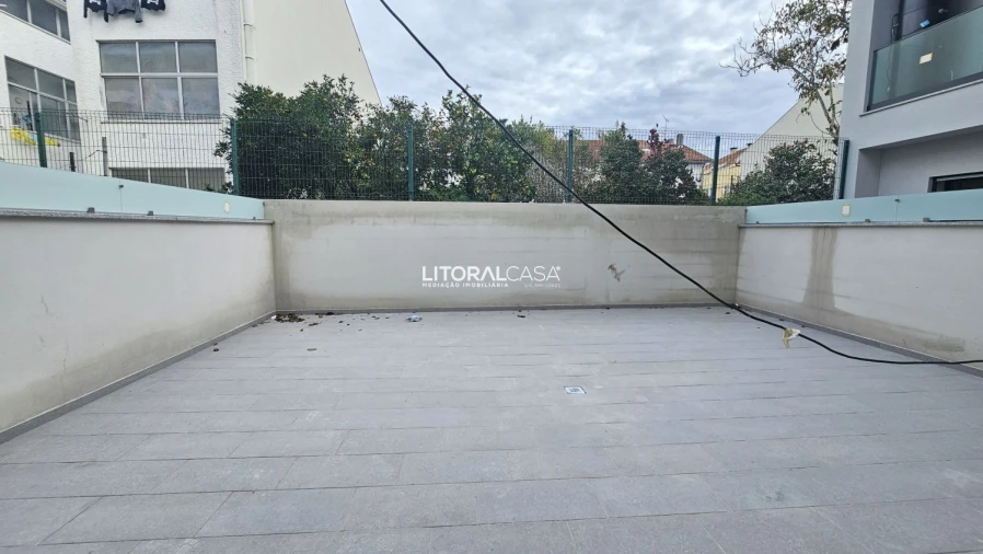 Apartamento T3 para Venda em Esgueira Foto 3