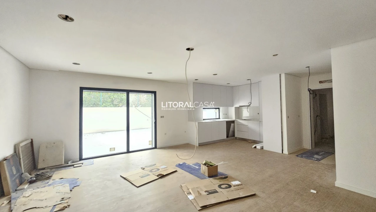 Apartamento T3 para Venda em Esgueira Foto 2