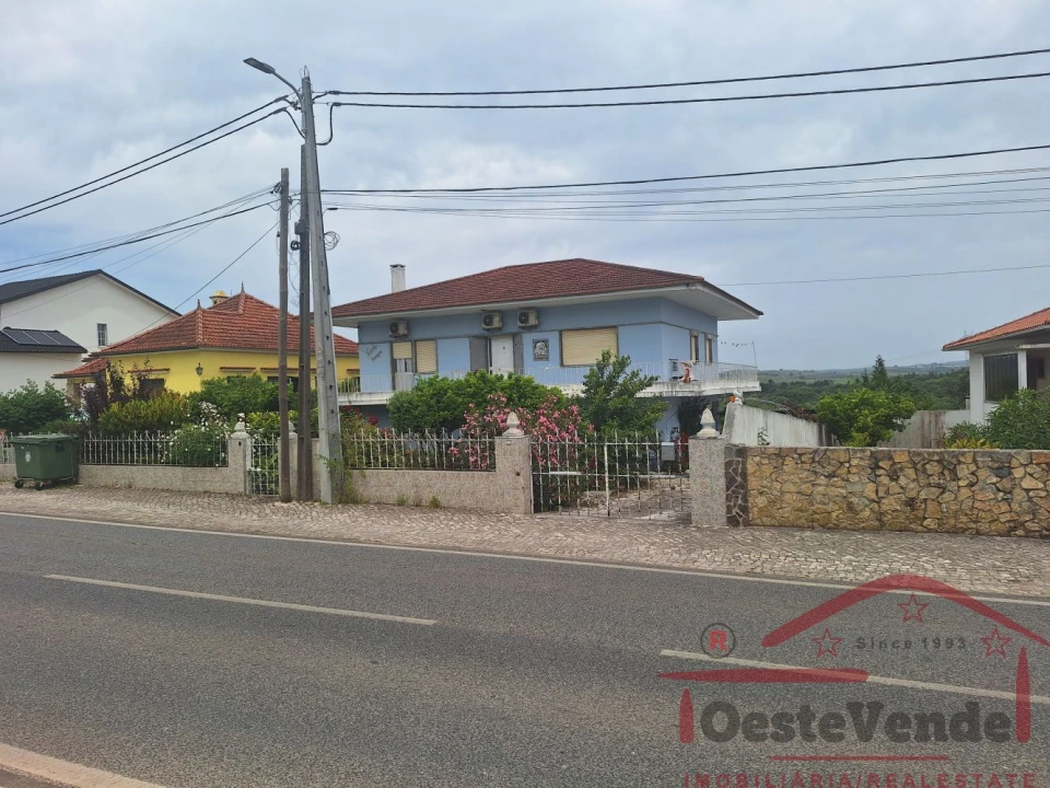 Moradia T3 para Venda em Cadaval e Pêro Moniz Foto 2