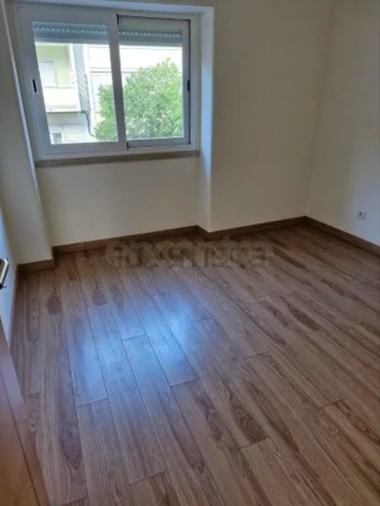 Apartamento T2 para Arrendamento em Odivelas Foto 1