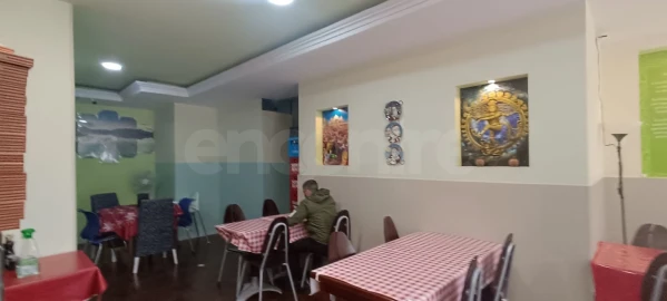 Loja para Trespasse em Agualva e Mira-Sintra