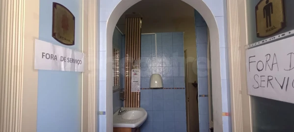 Loja para Trespasse em Agualva e Mira-Sintra