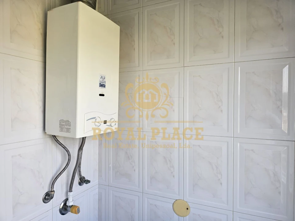 Apartamento T2 para Venda em Santa Maria de Lamas Foto 21