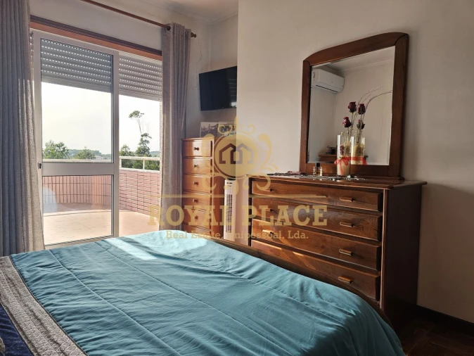 Apartamento T2 para Venda em Santa Maria de Lamas Foto 4