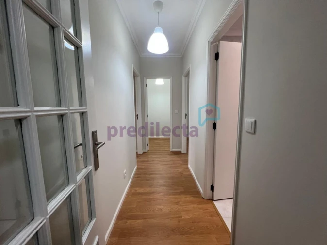 Apartamento T1 para Venda em Paranhos Foto 12