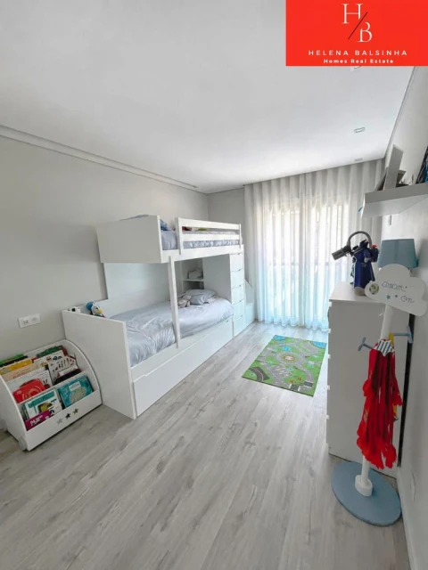 Apartamento T2 para Venda em Pontinha e Famões