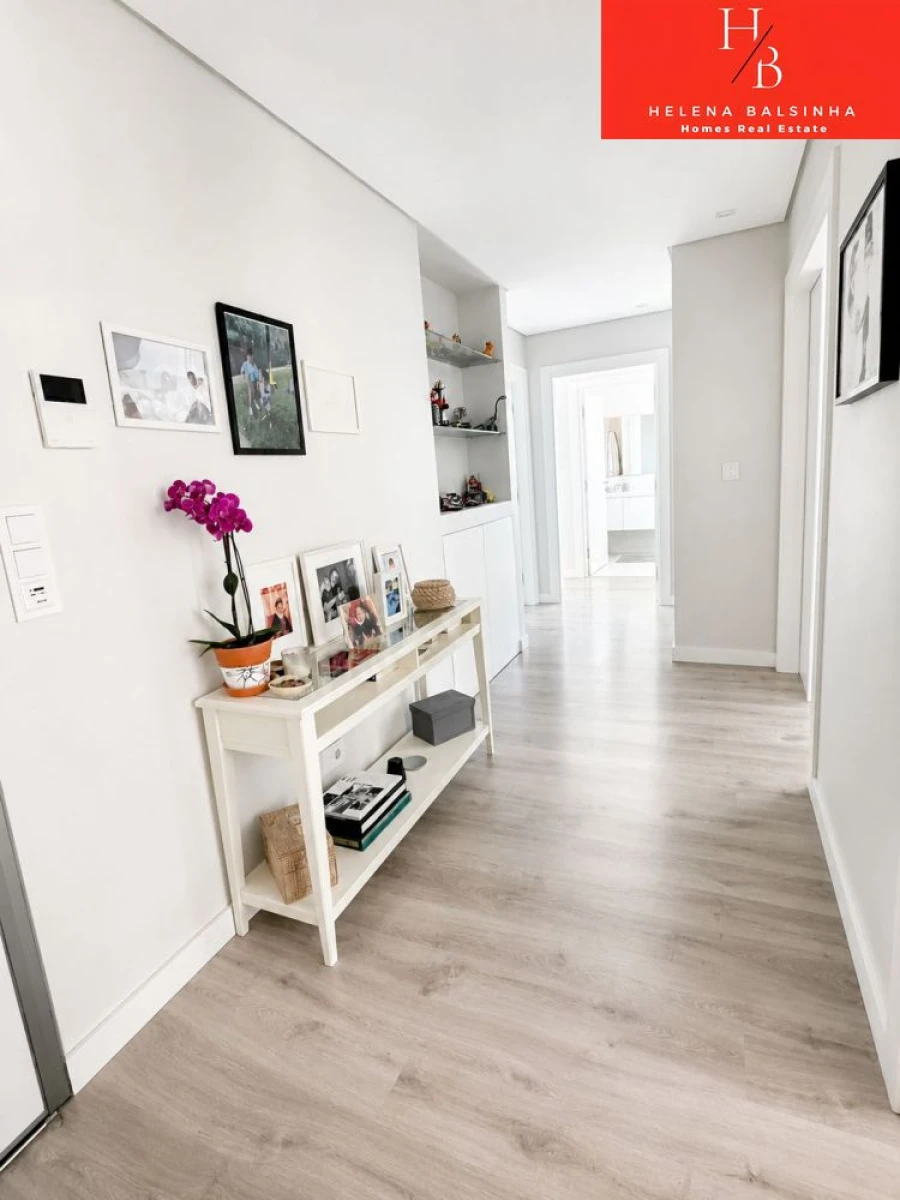 Apartamento T2 para Venda em Pontinha e Famões Foto 2