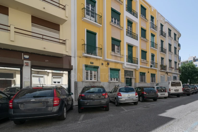 Apartamento T4 para Venda em Areeiro Foto 10