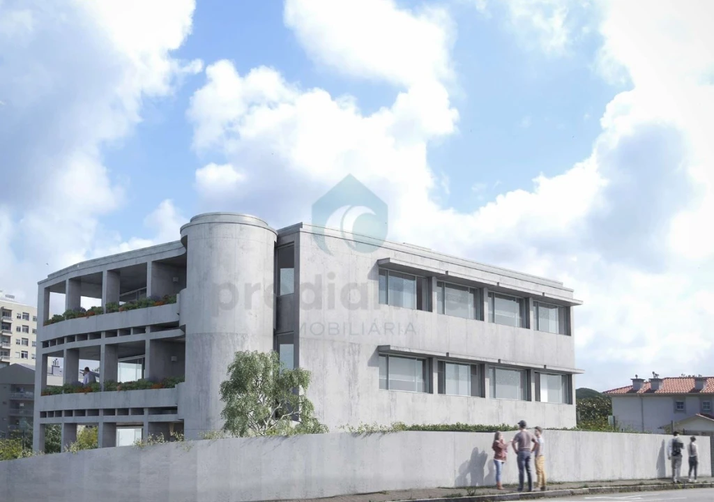 Apartamento T3 para Venda em Aldoar, Foz do Douro e Nevogilde Foto 1