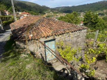 Moradia para Venda em Aboim da Nóbrega e Gondomar