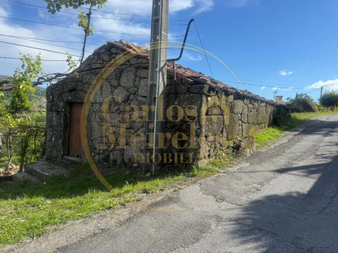 Moradia para Venda em Aboim da Nóbrega e Gondomar Foto 2