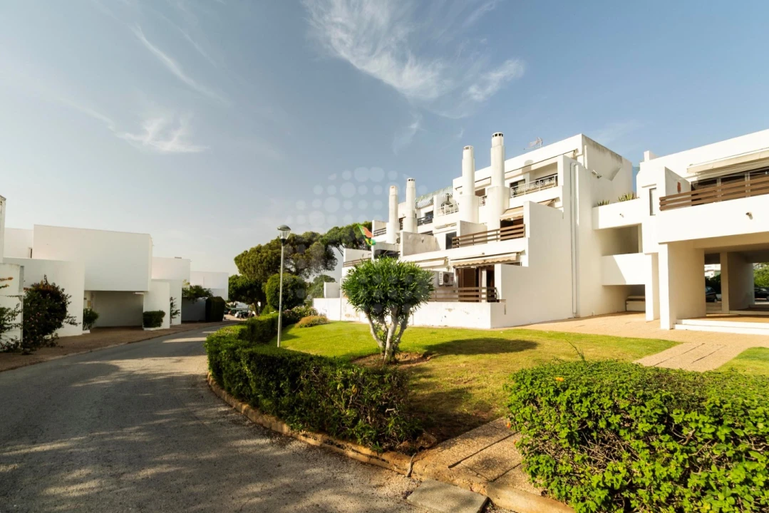 Quinta T2 para Venda em Quarteira Foto 1